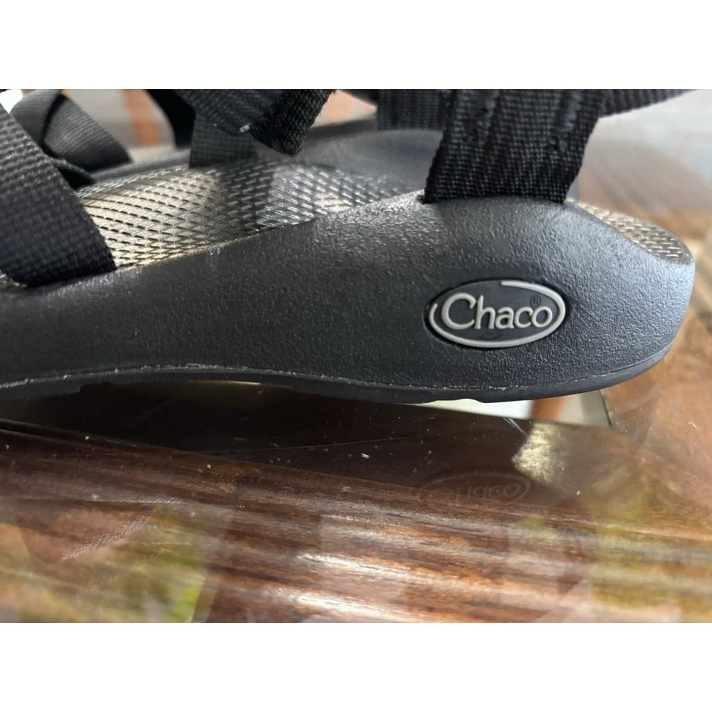 Chaco Men's Black Strappy Sandals Adjustable Buckle US 8 EU 39 J102014